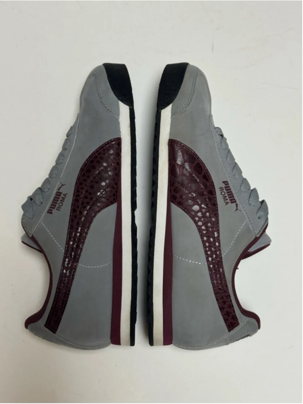 Puma Women’s Roma Gray Burgundy Animal Print Sneakers Sz 7.5